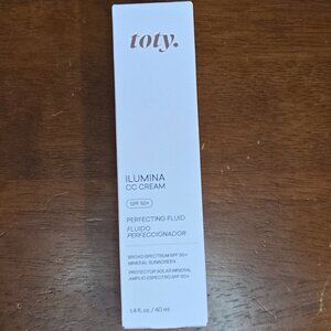 Toty Ilumina CC Cream Mineral Sunscreen 5W
